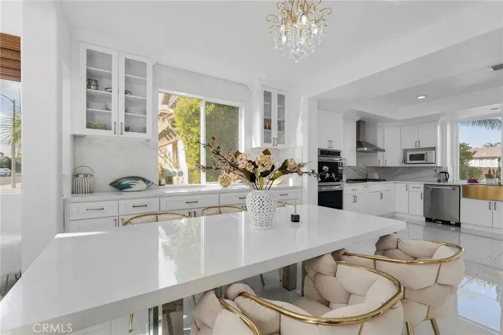 6997 Sale Avenue, West Hills, CA 91307 - Image #1