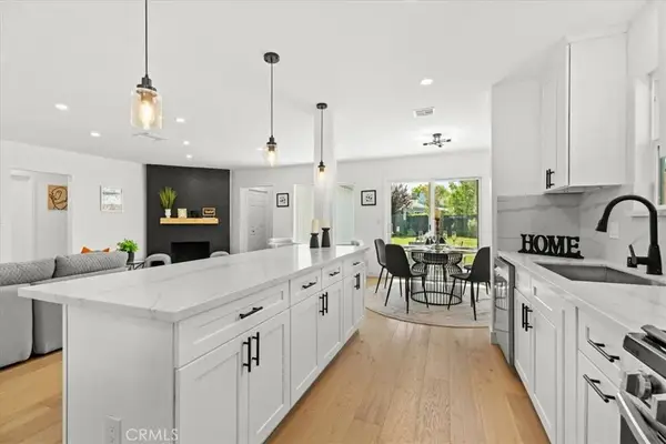 5815 Saloma Avenue, Sherman Oaks, CA 91411