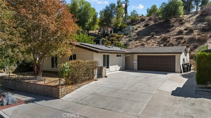 18816 Darter, Canyon Country, CA 91351 - Image #2