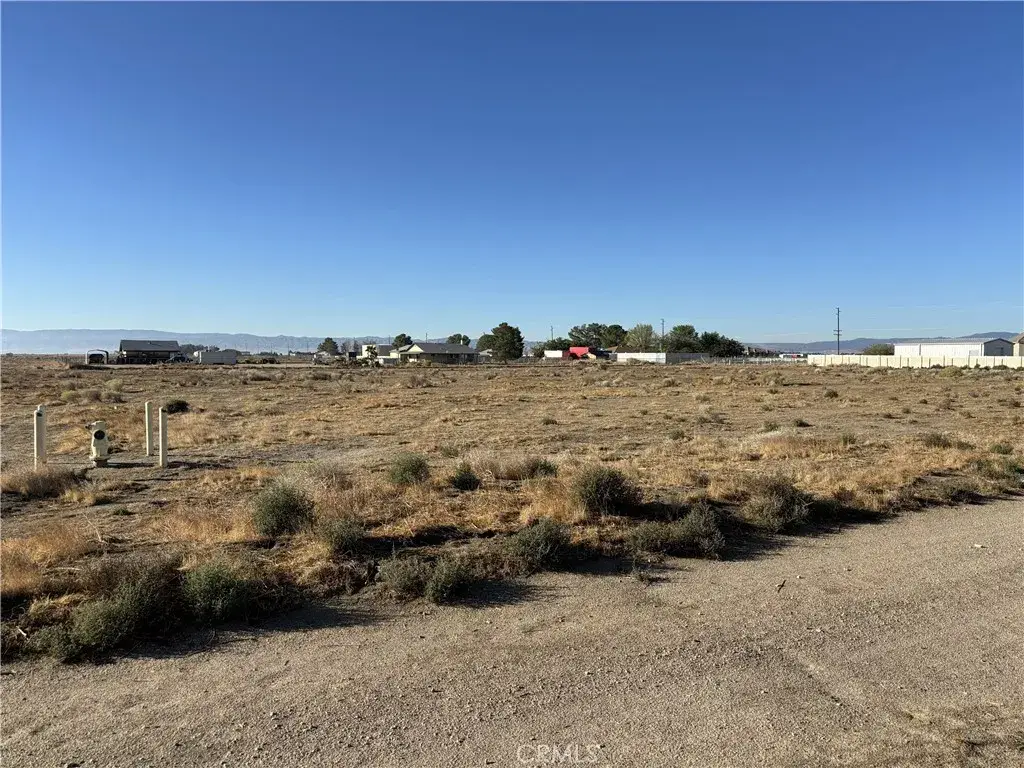 70 Stw, Lancaster, CA 93536 - Image #1