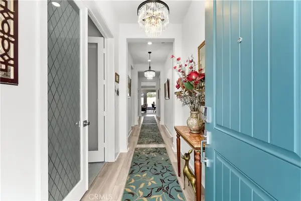 24513 Via Sendero, Valencia, CA 91354