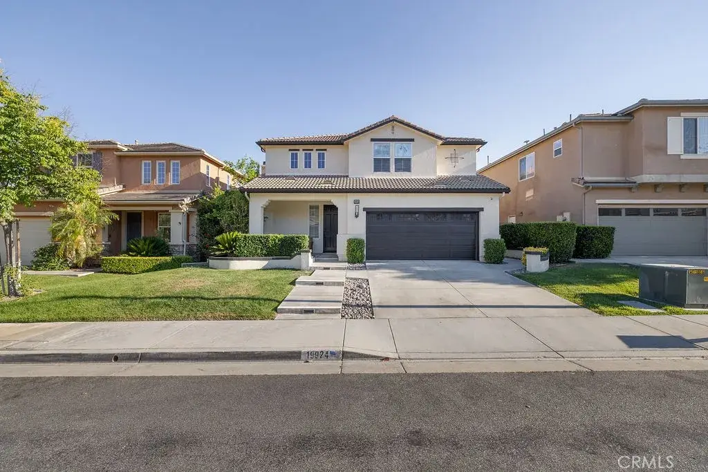 19924 Via Joyce Drive, Saugus, CA 91350 - Image #1