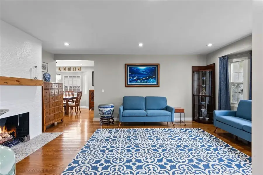 1903 N Screenland, Burbank, CA 91505 - Image #3