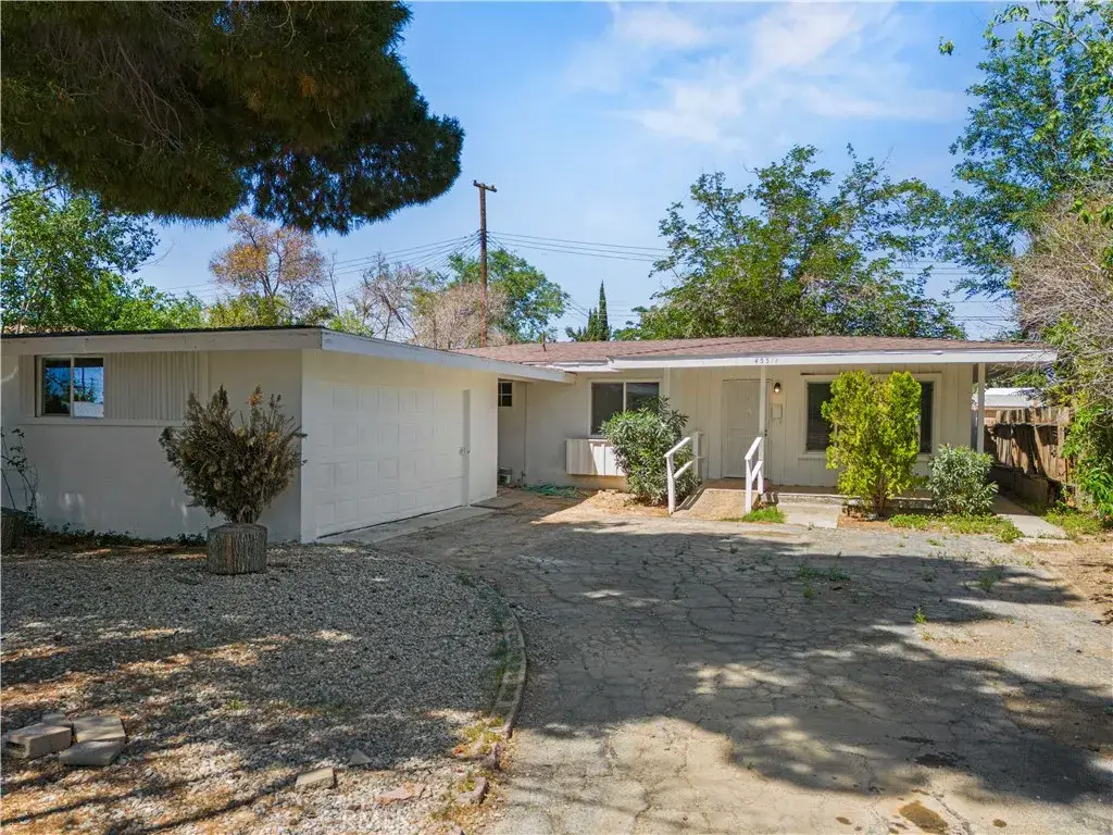 45517 Kingtree Avenue, Lancaster, CA 93534 - Image #1