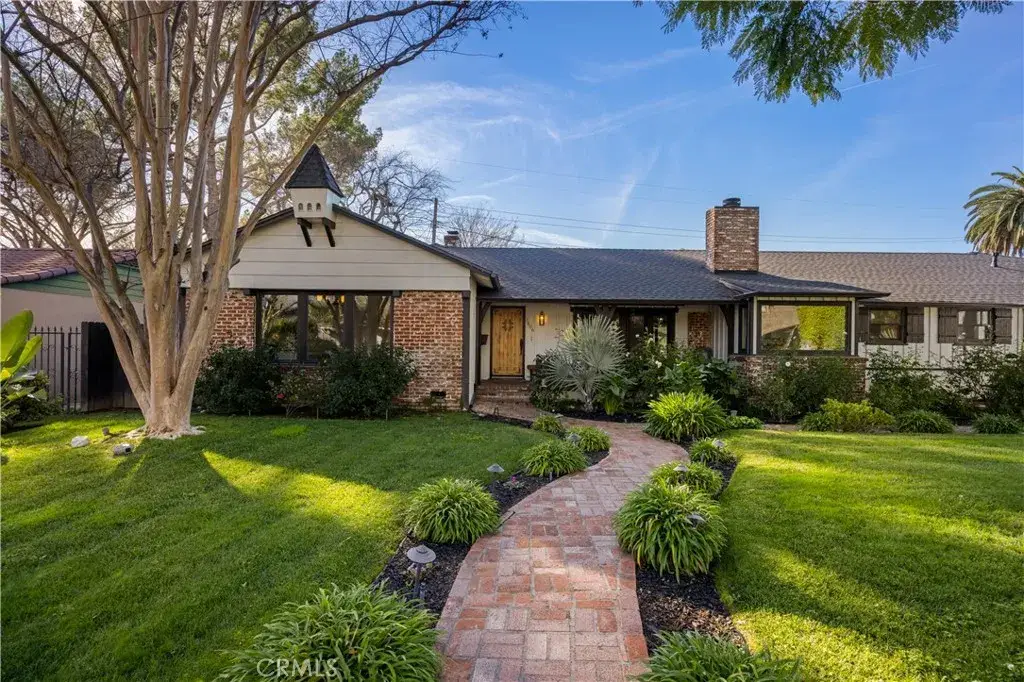 1406 W Valleyheart, Burbank, CA 91506 - Image #1