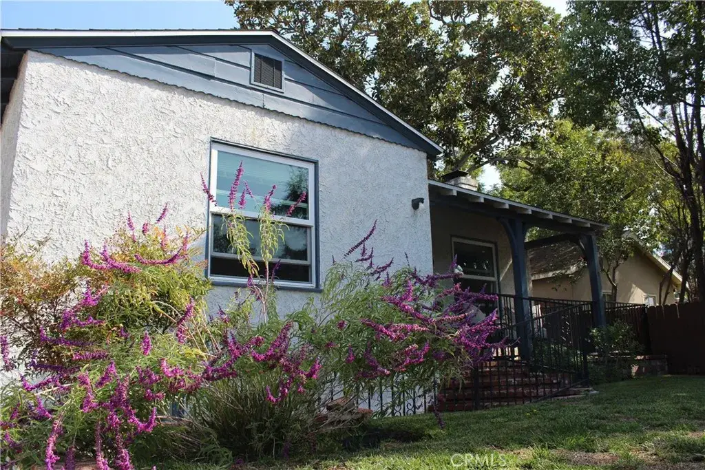 210 N Naomi, Burbank, CA 91505 - Image #1