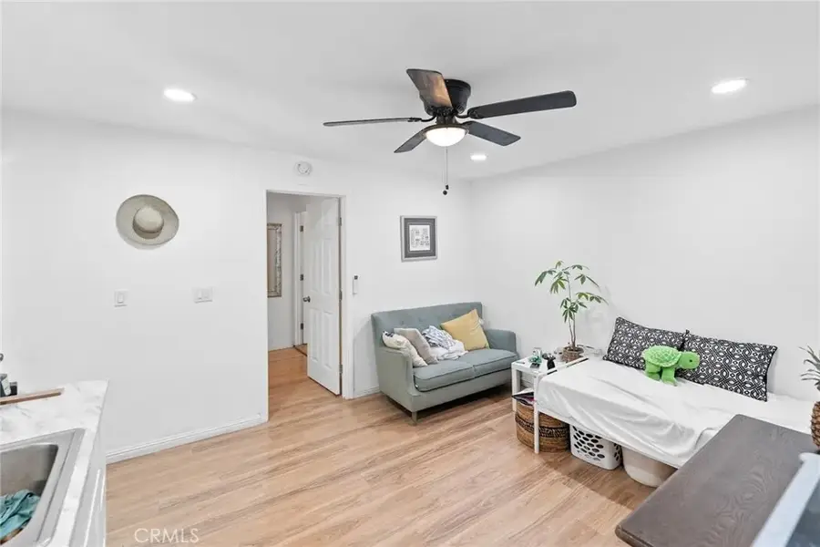 15219 Willard, Van Nuys, CA 91402 - Image #2