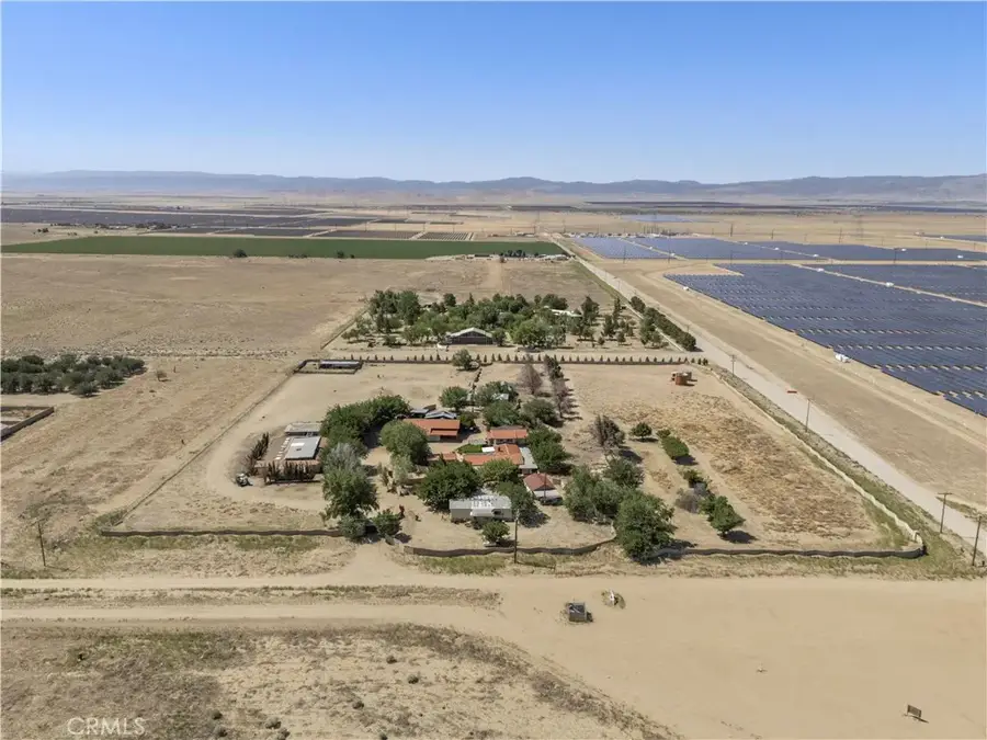 15374 Gaskell Road, Rosamond, CA 93560 - Image #3