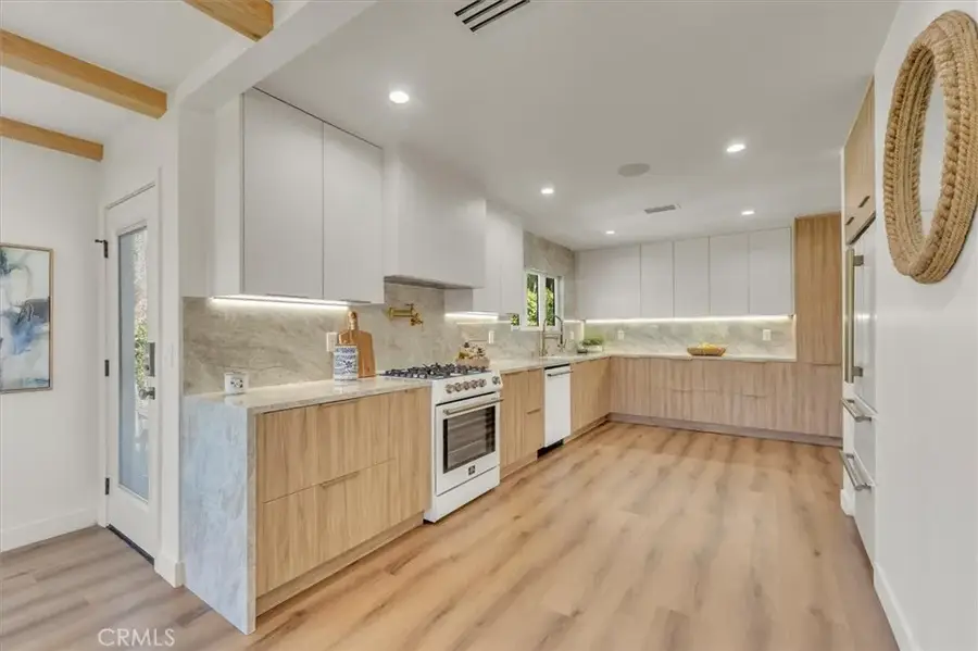 266 Mabery Road, Santa Monica, CA 90402 - Image #3