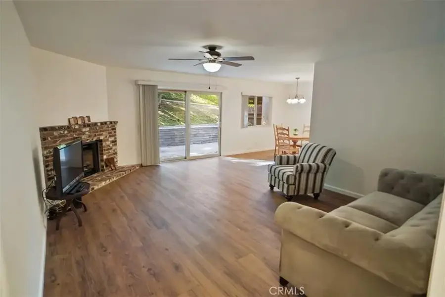 19380 Anzel Circle, Newhall, CA 91321 - Image #3