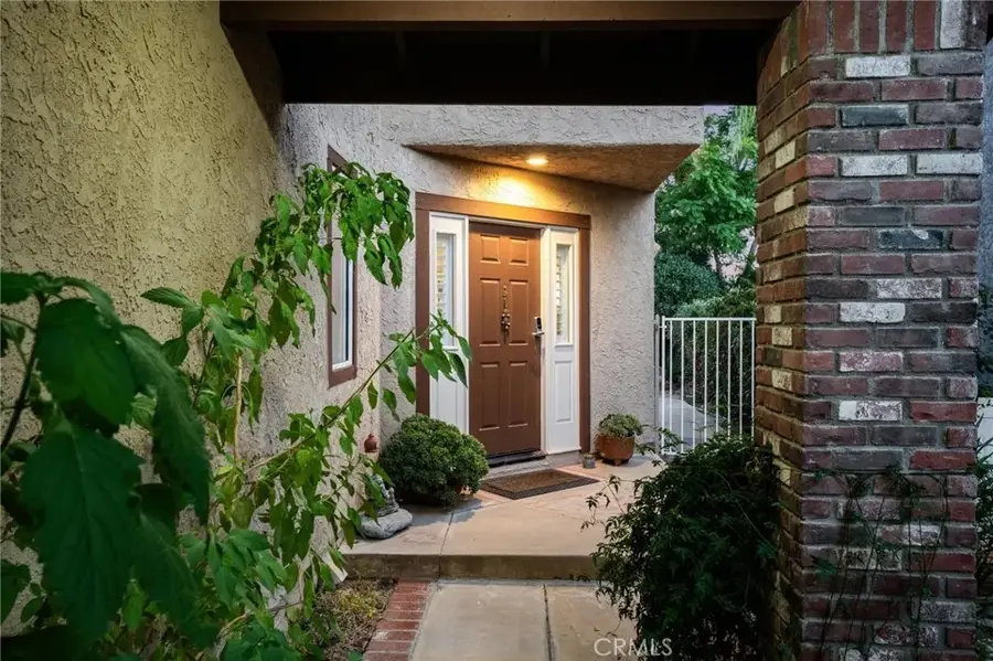 25528 Paine Circle, Stevenson Ranch, CA 91381 - Image #3