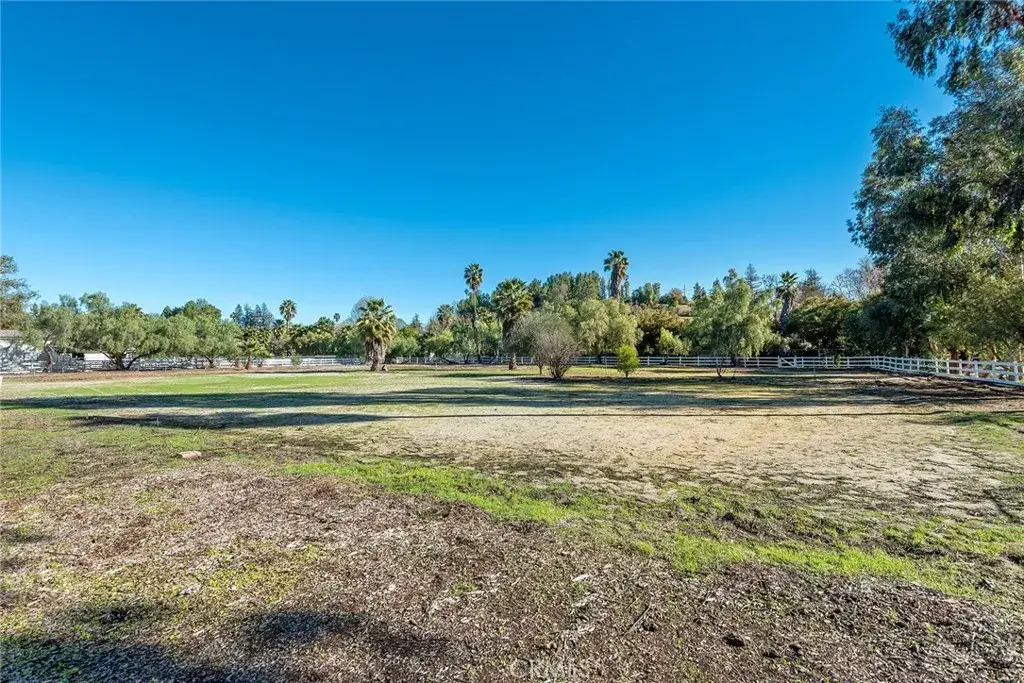 5546 Paradise Valley, Hidden Hills, CA 91302 - Image #1