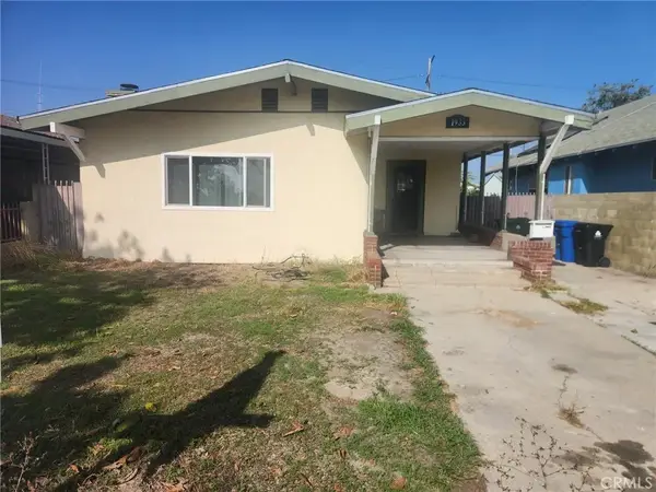 1933 W 43rd Place, Los Angeles, CA 90062