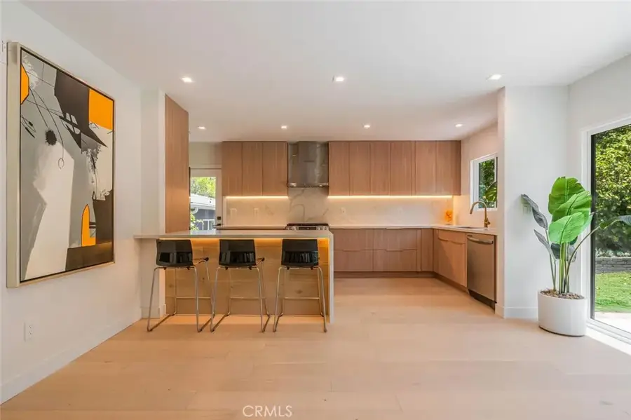 22218 San Miguel Street, Woodland Hills, CA 91364 - Image #2