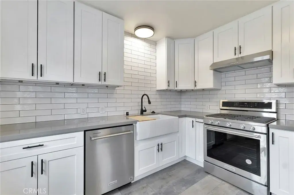 7138 Lurline, Winnetka, CA 91306 - Image #1