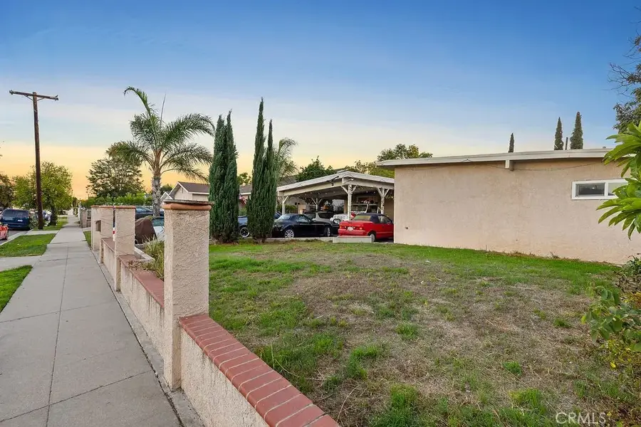11633 Rincon, Sylmar, CA 91342 - Image #3