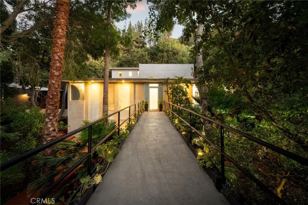 3191 Laurel Canyon Boulevard, Studio City, CA 91604 - Image #1