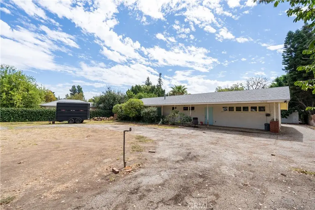 17320 Gresham, Northridge, CA 91325 - Image #1