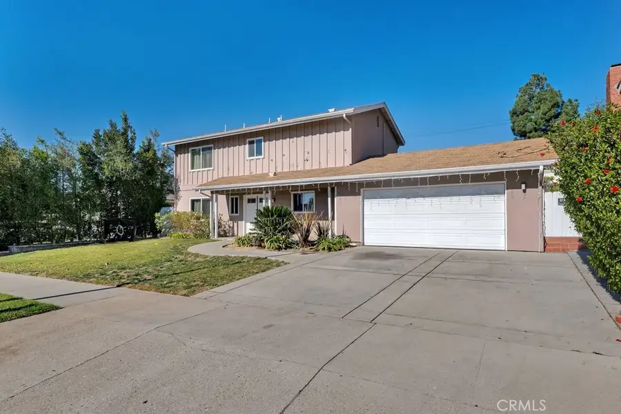 11347 Kelowna Street, Sylmar, CA 91342 - Image #2