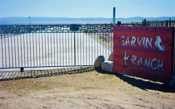 10700 Backus, Rosamond, CA 93560