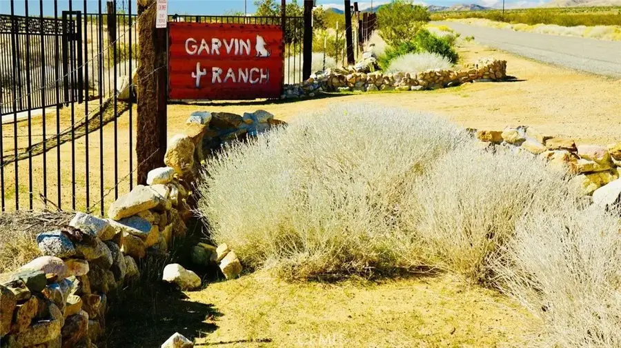 10700 Backus, Rosamond, CA 93560 - Image #2