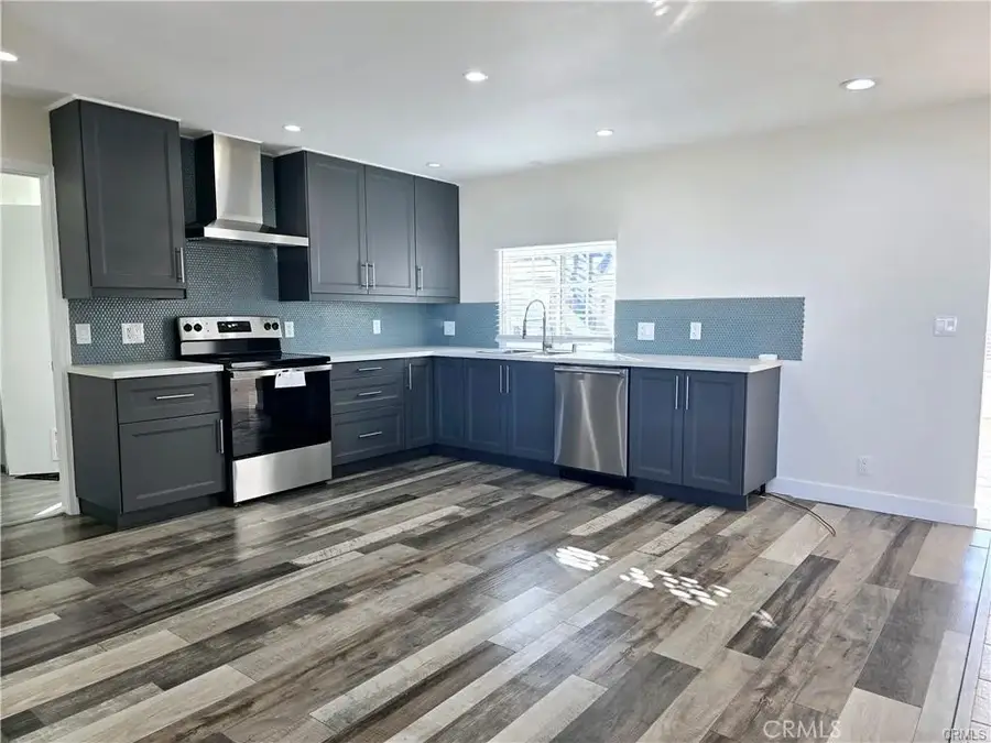 5930 E Avenue T2, Palmdale, CA 93552 - Image #2