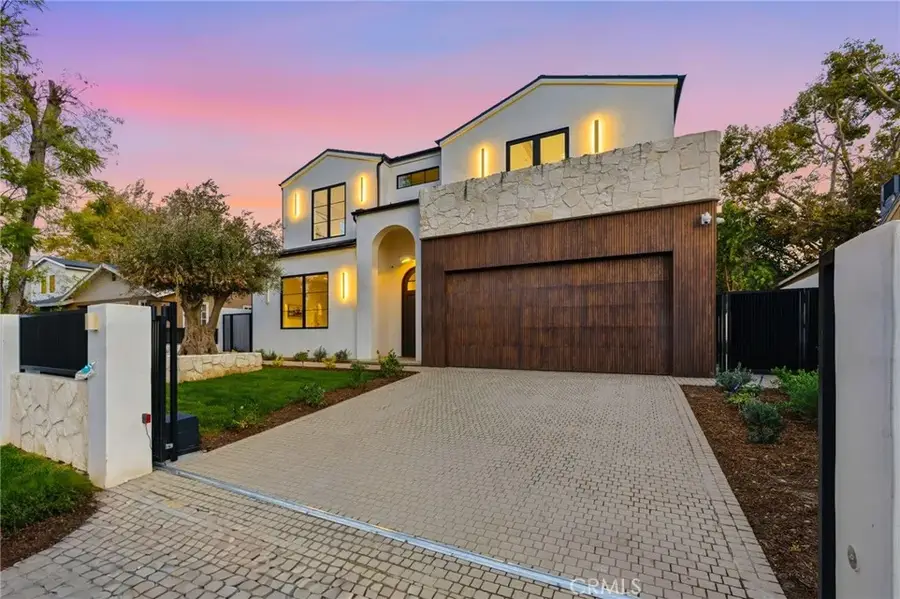 16782 Otsego, Encino, CA 91436 - Image #2