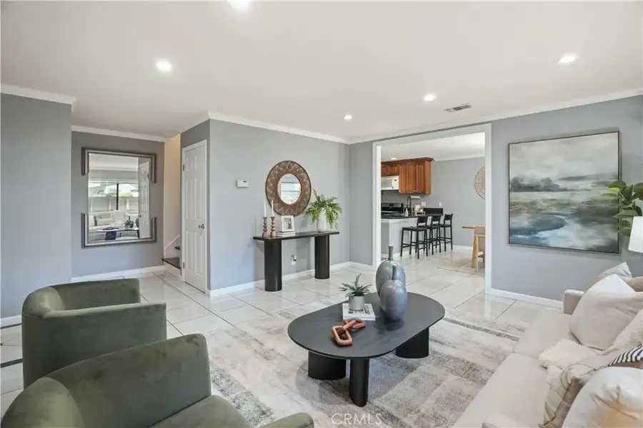 23542 Newhall Avenue #5, Newhall, CA 91321 - Image #2