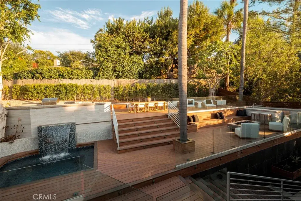 11268 Sunshine Terrace, Studio City, CA 91604 - Image #1