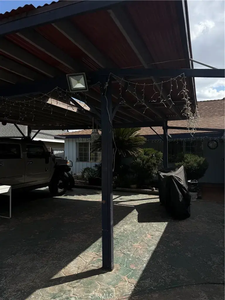 10900 Goss, Sun Valley, CA 91352 - Image #2