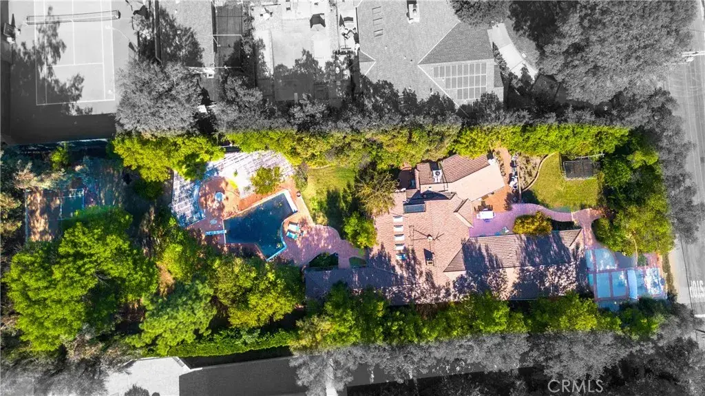 5433 Shirley Avenue, Tarzana, CA 91356 - #1