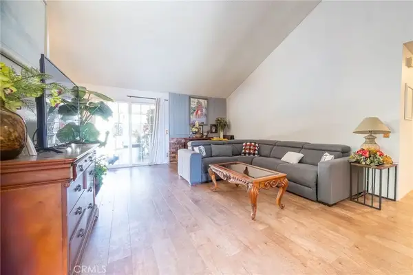 2433 Medina Avenue, Simi Valley, CA 93063