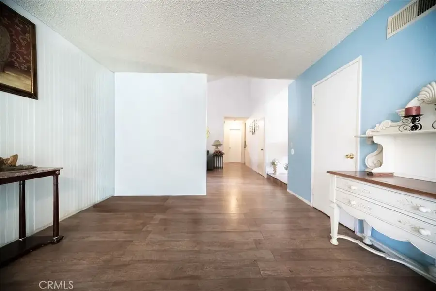 2433 Medina Avenue, Simi Valley, CA 93063 - Image #3