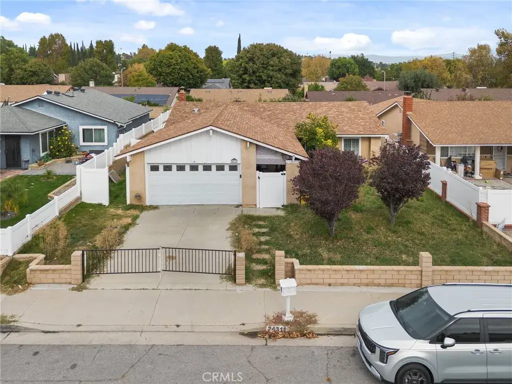 24311 Wabuska, Newhall, CA 91321 - Image #1