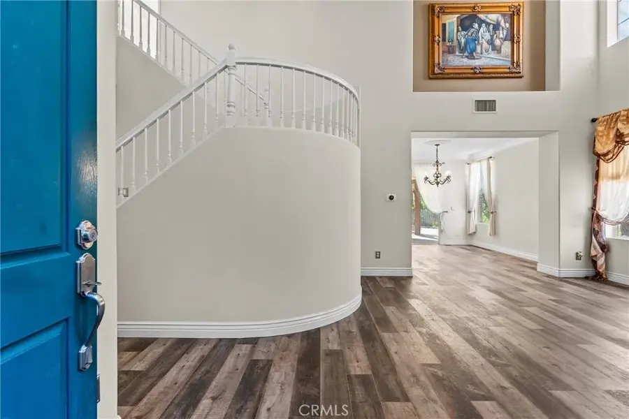 20310 Candice Court, Canyon Country, CA 91351 - Image #3