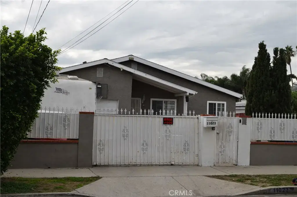 11023 De Foe, Pacoima, CA 91331 - Image #1