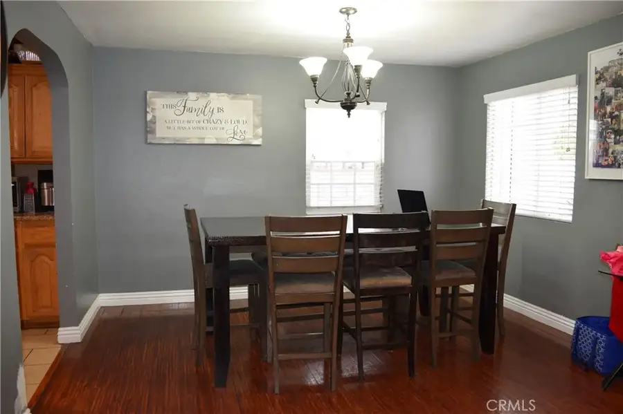 11023 De Foe, Pacoima, CA 91331 - Image #2