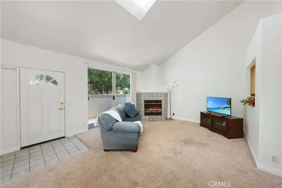 11383 Old Ranch Circle, Chatsworth, CA 91311 - Image #3