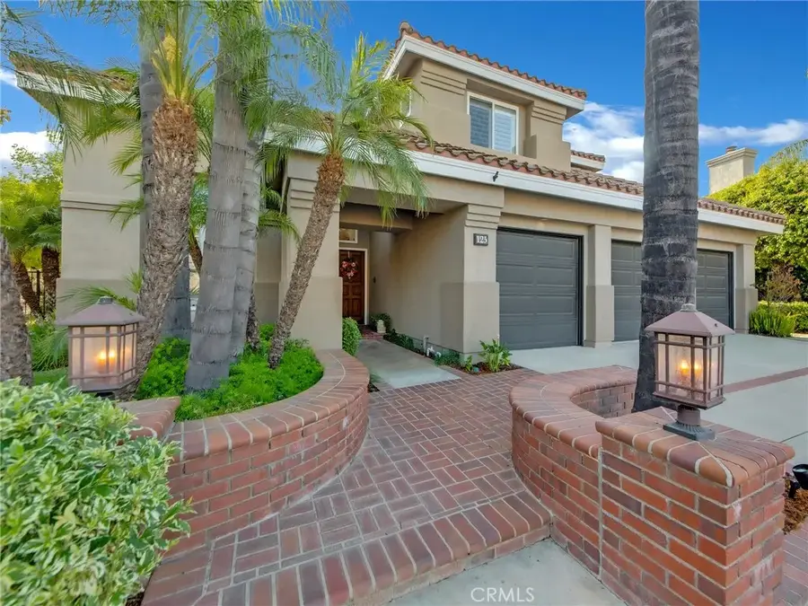 125 Heath Meadow Place, Simi Valley, CA 93065 - Image #2