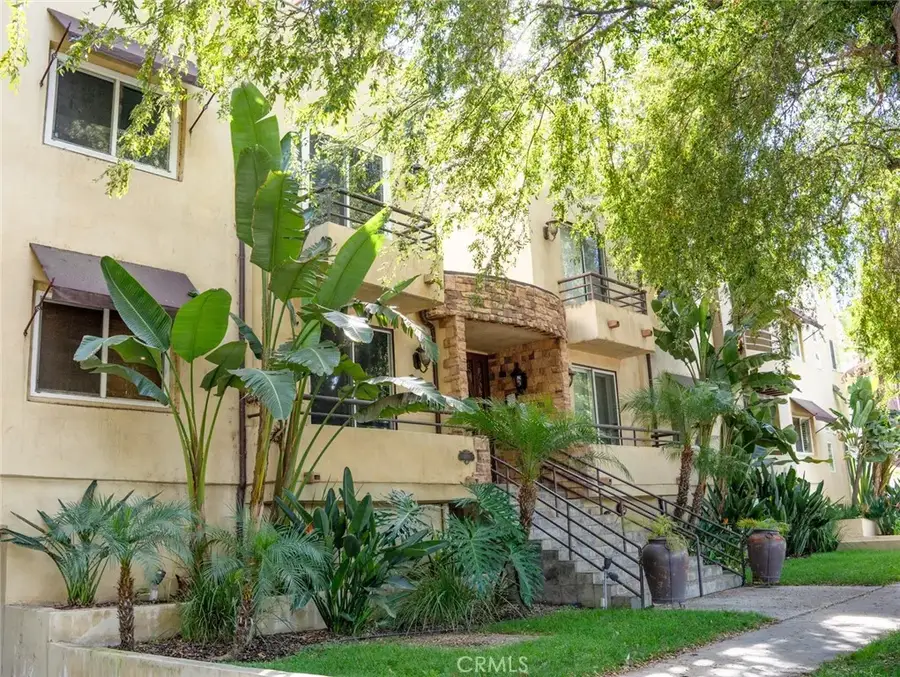 4128 Whitsett #101, Studio City, CA 91604 - Image #2