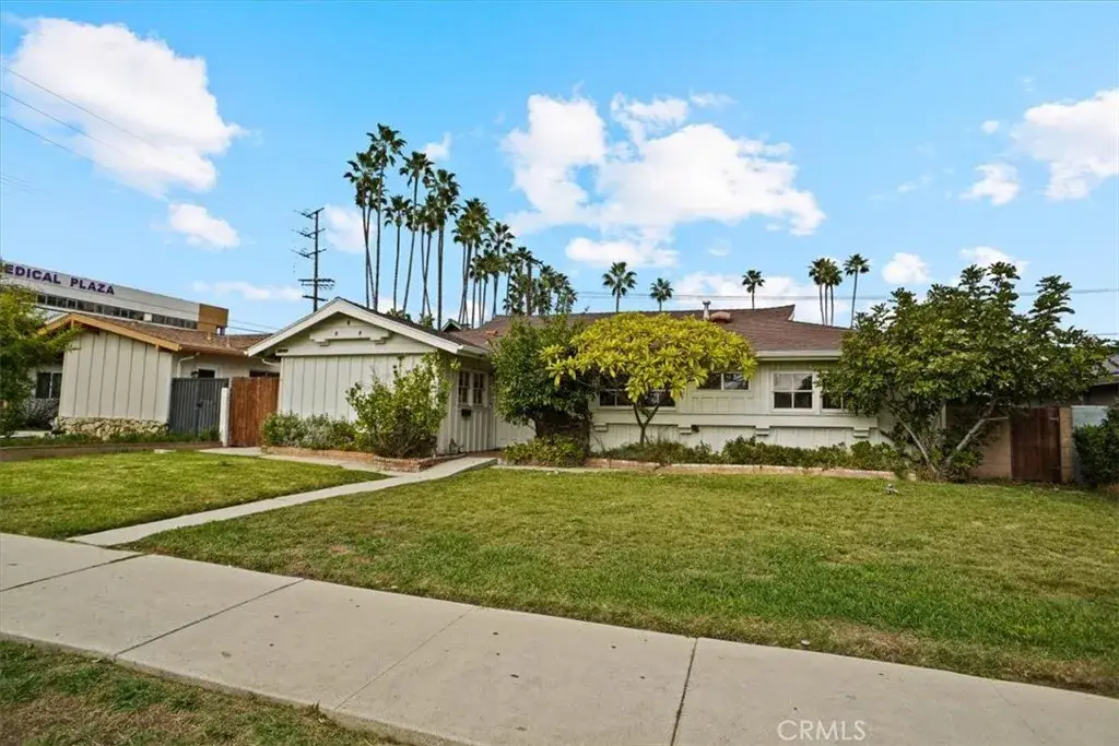 16953 San Jose St, Granada Hills, CA 91344 - Image #1