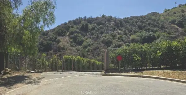 3 Ambar, Woodland Hills, CA 91364