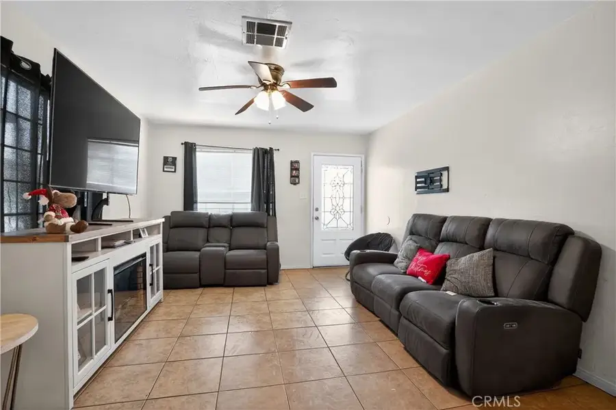 124 Madison Street, Bakersfield, CA 93307 - Image #3