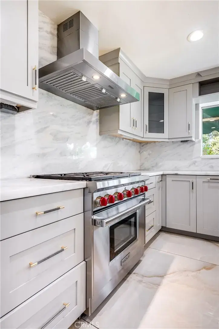 19314 Yolie, Tarzana, CA 91356 - Image #3