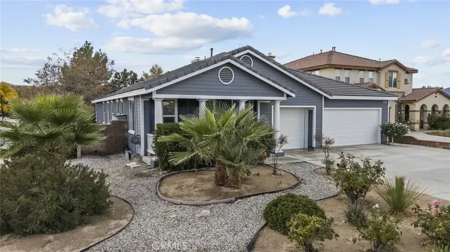 40733 Gleneagles Court, Palmdale, CA 93551 - Image #2