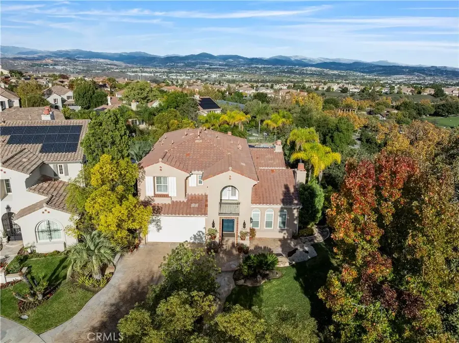 26101 Knoll Court, Valencia, CA 91381 - Image #2