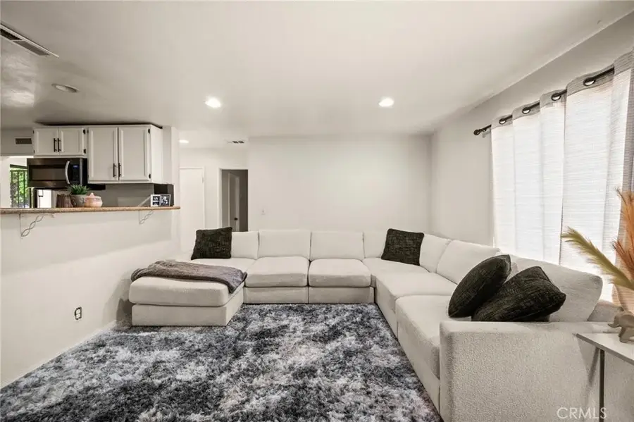 43826 Beech Avenue, Lancaster, CA 93534 - Image #3