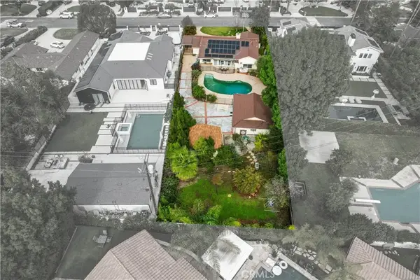 19732 Henshaw, Woodland Hills, CA 91364