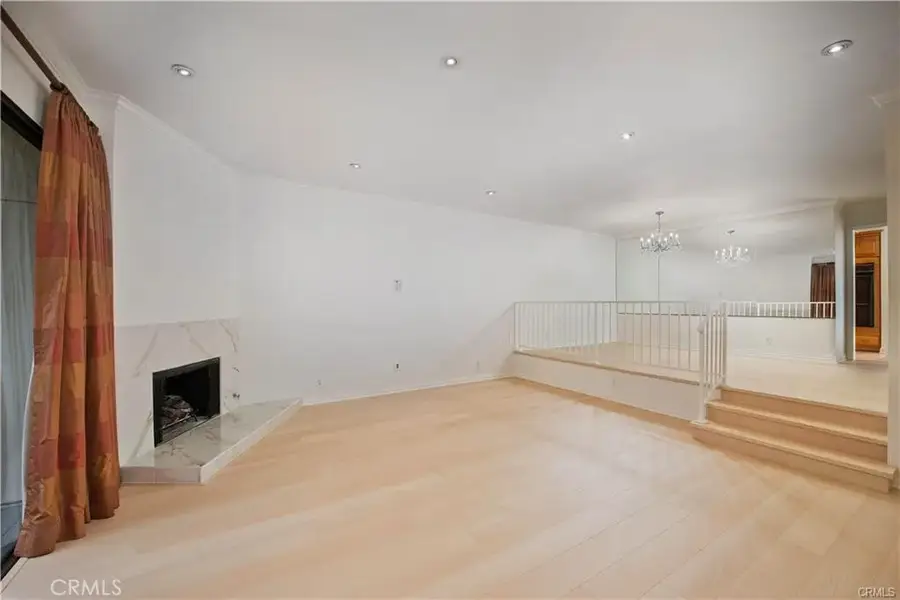 5711 Owensmouth Avenue #117, Woodland Hills, CA 91367 - Image #3