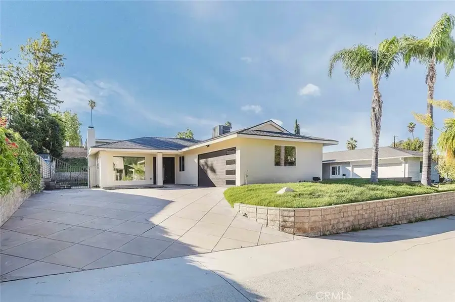 8042 Ellenbogen Street, Sunland, CA 91040 - Image #3